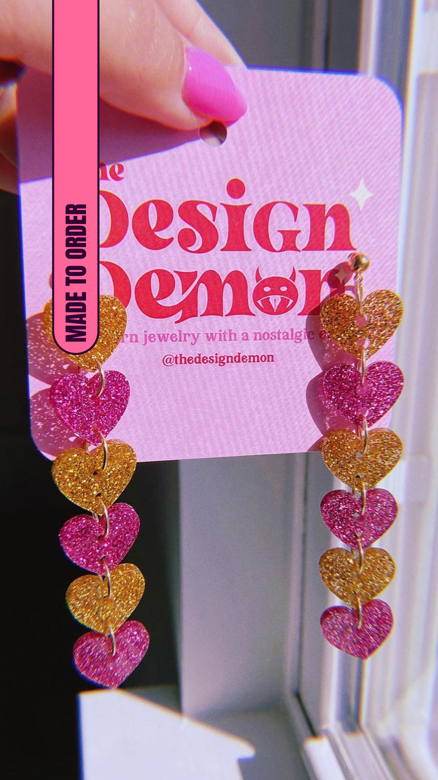 Party Girl Chain Of Hearts