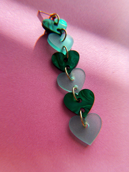 Emerald Kiss Chain Of Hearts